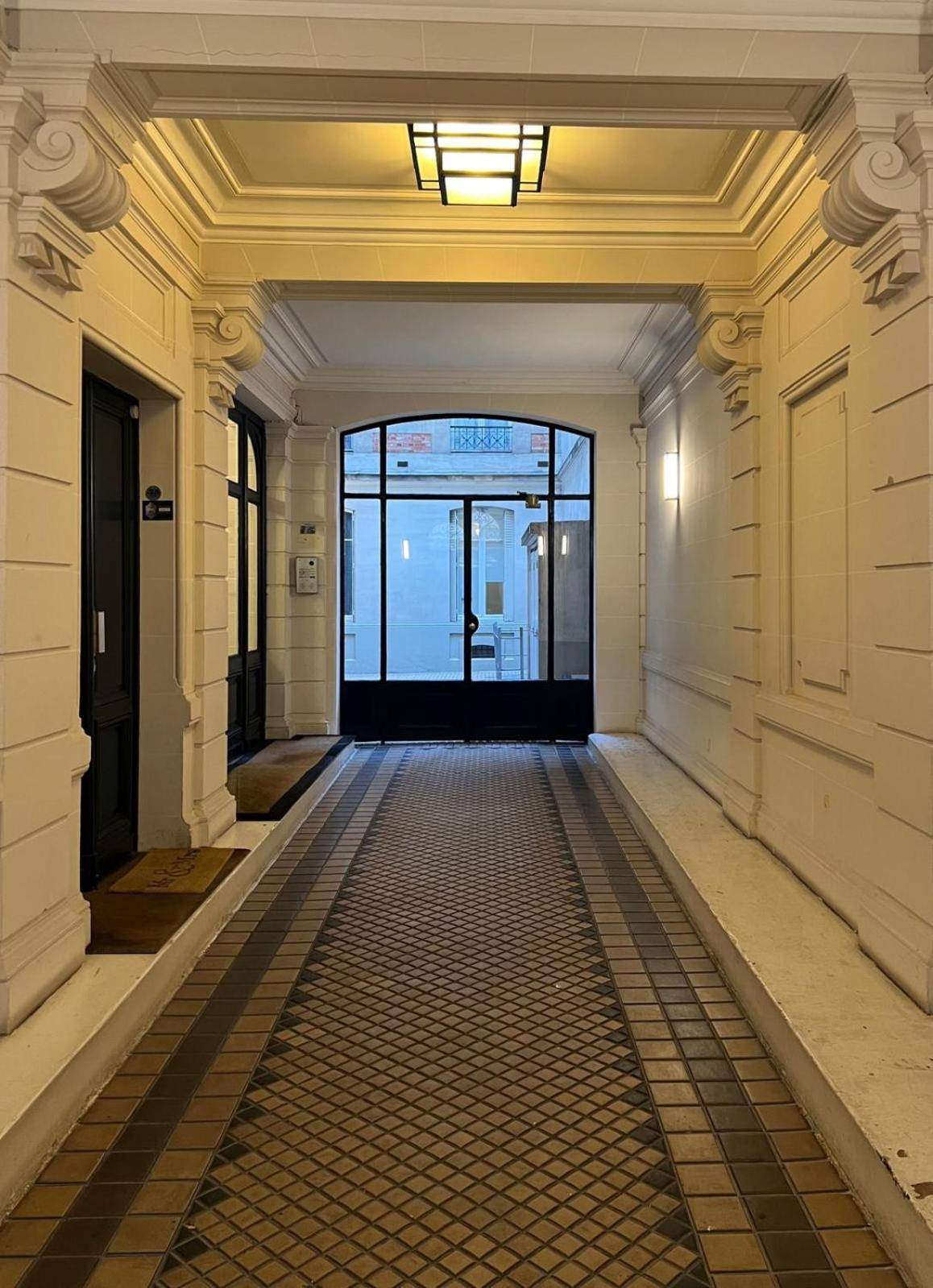 Elegant Appartement Trocadero Paris Exterior photo